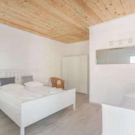Casa Stavros Pensionat Două Mai