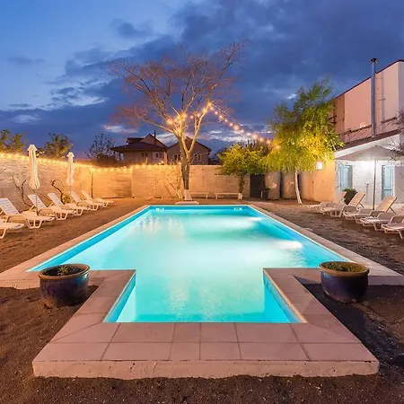 Πανσιόν Casa Stavros Două Mai