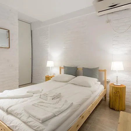 Πανσιόν Casa Stavros