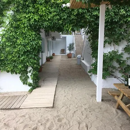 Πανσιόν Casa Stavros 3*